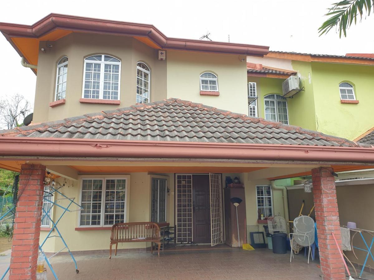 Lavender Impian Homestay 加影 外观 照片