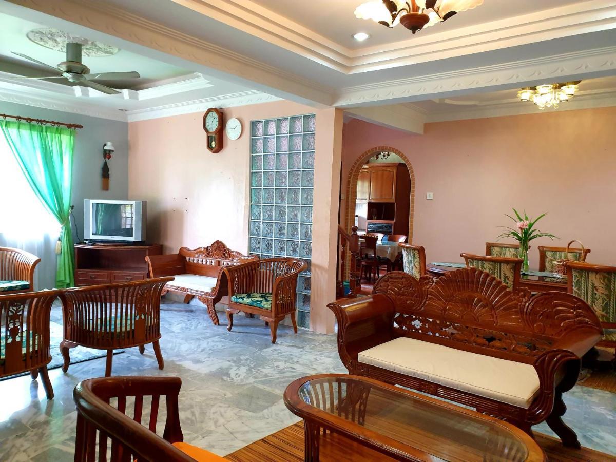 Lavender Impian Homestay 加影 外观 照片