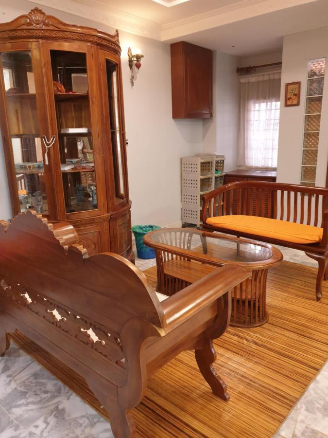 Lavender Impian Homestay 加影 外观 照片